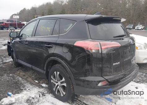 2018 Toyota Rav4 Le z USA, uszkodzony, nr VIN 2T3BFREV8JW733958